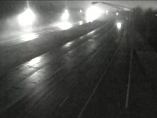 CAM 3 Manchester I-84 EB Exit 63 - Rt. 30 (Tolland Tpke.) live webcam