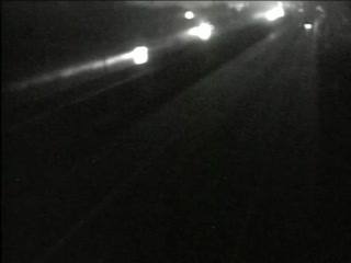 CAM 49 Vernon I-84 WB E/O Exit 64 - Rt. 30 & 83 (Hartford Tpke.) live webcam