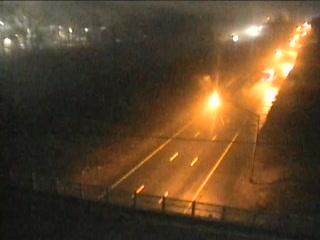 CAM 51 New Britain I-84 WB E/O Exit 36 - Long Swamp Rd. live webcam