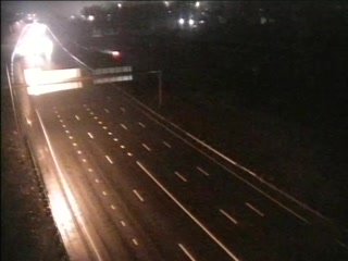 CAM 55 Plainville I-84 WB Exit 33 - W/O Crooked St. live webcam