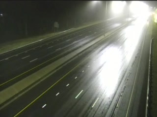 CAM 65 Windsor I-91 SB Exit 40 - Rt. 20 live webcam