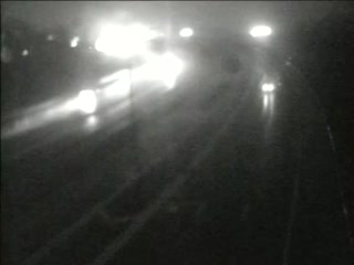 CAM 79 Hartford I-91 NB S/O Exit 34 - S/O Rt. 159 (Windsor Ave.) live webcam