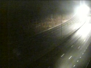 CAM 132 Cheshire I-84 EB E/O Exit 26 - East of Waterbury Rd. live webcam
