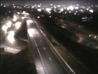 CAM 169 Waterbury RT 8 SB Exit 30 - Washington Ave. & Charles St. live webcam