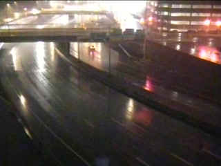 CAM 28 Hartford I-84 WB W/O Exit 48 - High St. live webcam