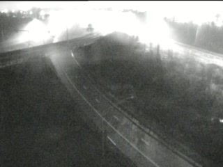 CAM 56 Plainville I-84 WB W/O Exit 33 - Rt. 72 EB live webcam