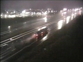CAM 80 Hartford I-91 SB Exit 33 - Jennings Rd. live webcam