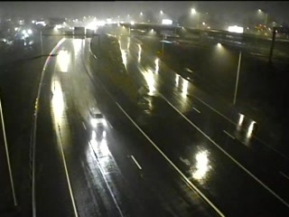 CAM 88 Hartford I-91 NB Exit 29 - Rt. 5 & 15 live webcam