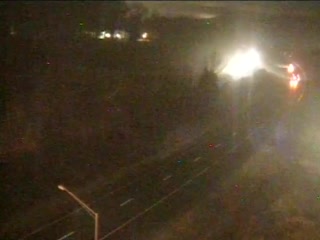 CAM 144 Waterbury I-84 WB Exit 17 - Chace Pkwy. live webcam