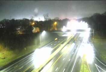 CAM 62 Milford I-95 SB Exit 38 - Milford Parkway live webcam