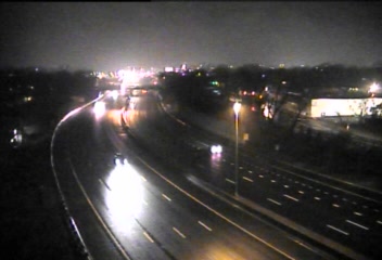 CAM 74 New Haven I-95 NB S/O Exit 46 - Long Wharf Dr. live webcam