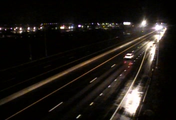 CAM 91 Branford I-95 NB Exit 56 - N/O Leetes Island Rd. live webcam